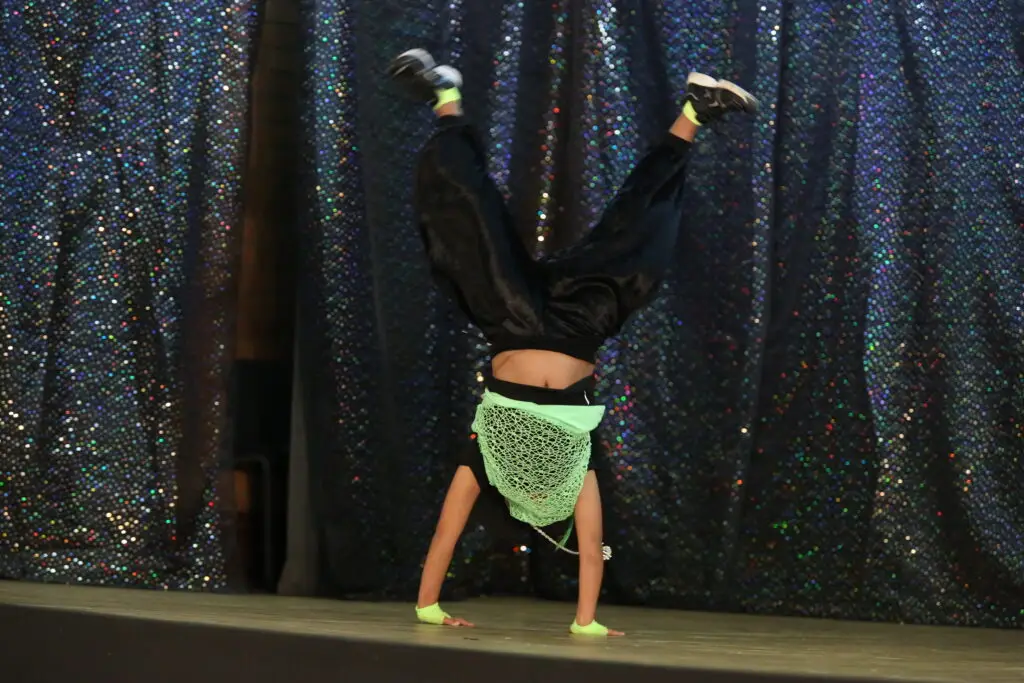Shell Pulse Dance Gallery - Shell's Dance Artistry